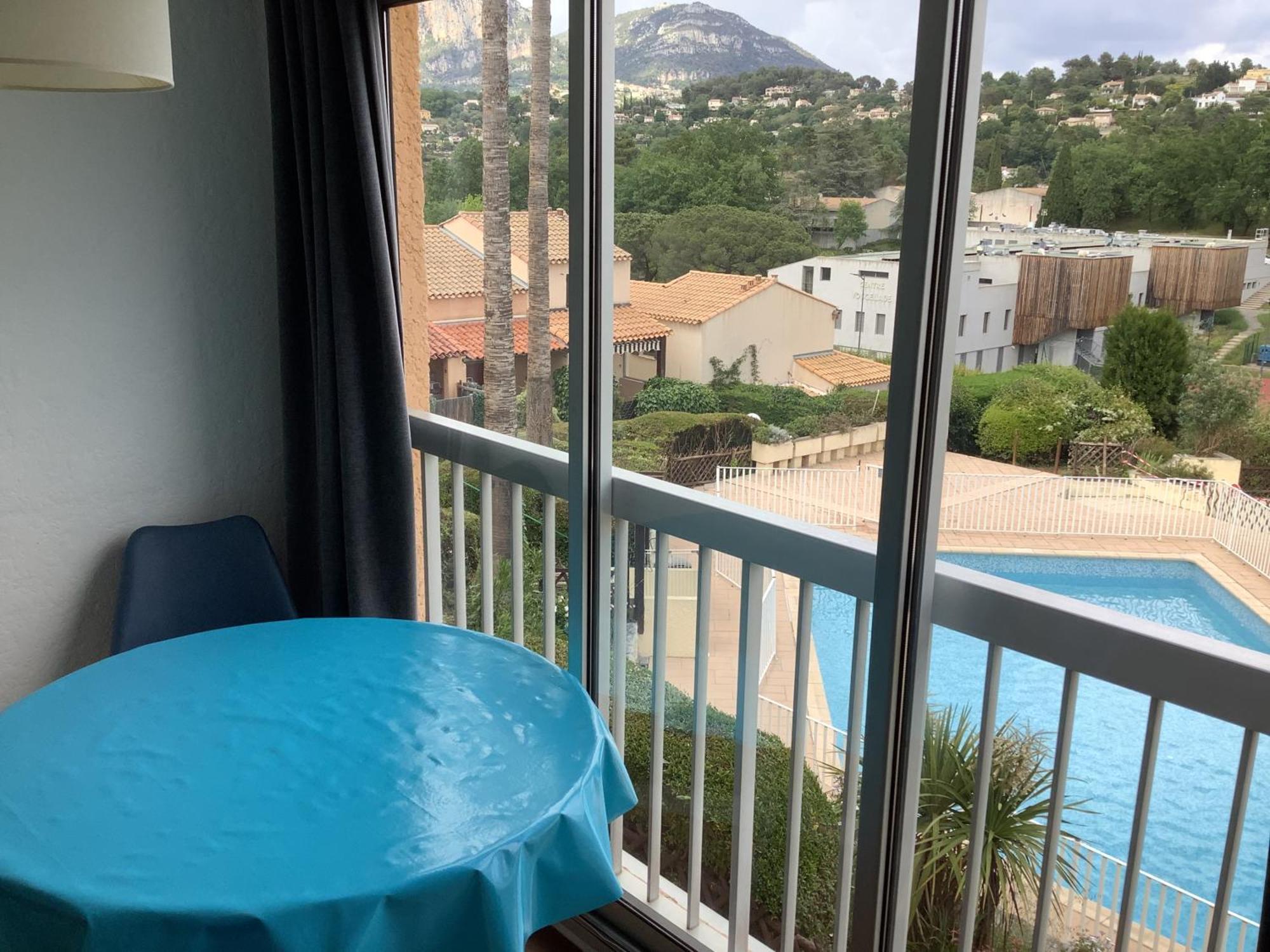 Au Calme Dans Hameau Fleuri Joli Studio 3 Pers Piscine Parking Wi-Fi Vence Esterno foto